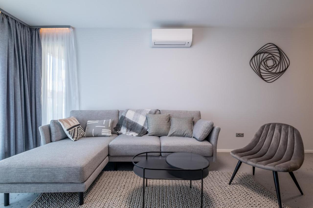 Emirates Lux Apartment And Parking 索菲亞 外观 照片